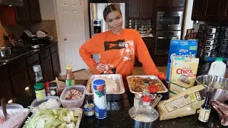 COOKING WITH THE SANDS FAMILY (SOUTHERN CORNBREAD STUFFING)