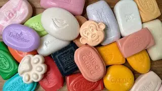 Once you start watching, it's hard to stop.Colorful soaps and calming ASMR sounds to relax your mind