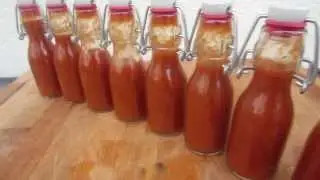 Wie man seine eigene Sriracha-Sauce macht ศรีราชา (Thai Hot-Sauce) - 0815BBQ