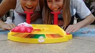 2 player pie face showdown ft. My best friend Allison