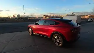 Дорожный тест Ford Mustang Mach-E 2021 года