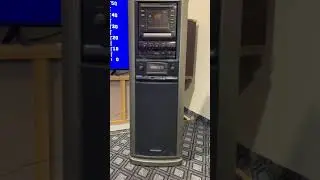 COLUMBIA UDCV-1000 & CVK-1000    50 Disc VCD Karaoke System & Cassette Player Made in Japan 1995