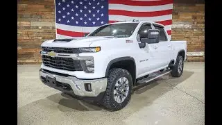 2025 Chevy 2500 6.6 GAS ENGINE! LEVELED