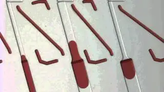 Aqueous droplets flowing spontaneously on a fast-flow chip