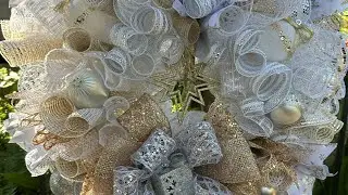 Christmas Wreath Elegance!