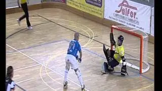 Alza e schiaccia di Gil in finale di Coppa italia Valdagno-Viareggio 5-1 04/12/2012