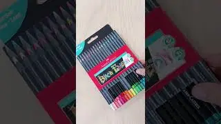 C&oacute;mo pintar sobre papel negro #shorts