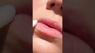 The Best Clear Lip Gloss just became a Lip Plumper 🤩 Fenty Beauty Lip Gloss Heat Glass Slipper 💎🔥