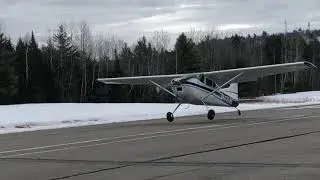 Cessna 185 Demonstrating short field takeoff performance