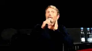 Mads' shout-out to the fannibals during the talk at CPHPIX 2016