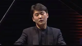 Seong-Jin Cho : Mozart  Piano Sonata No.3 in B-flat Major K.281 (20191011 Helsinki Recital)