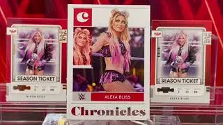 Alexa Bliss WWE Panini Chronicles wrestling card Hot scary Diva Five Feet of Fury Dont mess with her