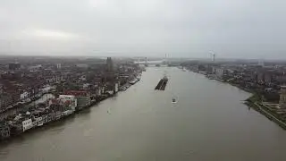Drone Video 360 view bij drie rivieren punt Dordrecht