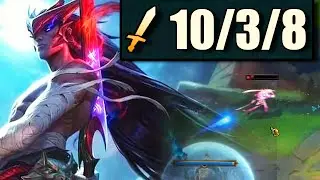 WTF the enemy top laner is running it down??
