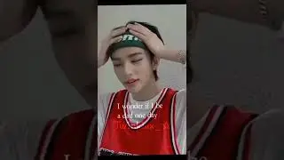 Not the kid beating the shit out of hyunjin #skz #hyunjin #stay