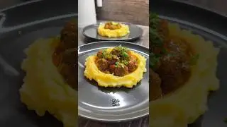 Soslu K&ouml;fte & P&uuml;re -Meatballs with Sauce & Mashed Potatoes #recipe #food #tariflerd&ouml;nd&uuml;