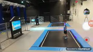 JUMPING dome