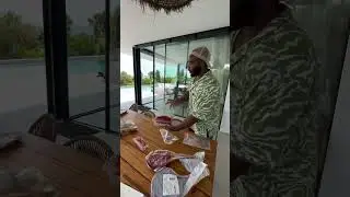 kiddWaya show his cooking skills in new video.