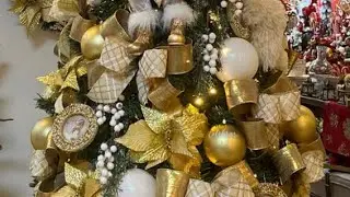 Como montar uma árvore de natal de 1,80