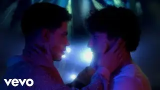 Cronofios - Connected To Love (Official Music Video) ft. Jaime Viejo