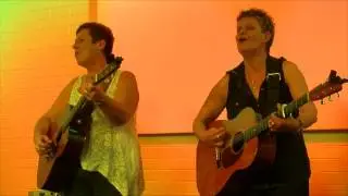 Westward (Chris While & Julie Matthews)