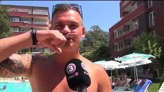 Se Stolles nye Sunny Beach-tatoveringer og h&oslash;r hvorfor Gustav og Kay har f&aring;et vokset 
