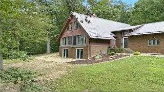 18 Hillcrest Drive, Little Hocking, OH Presented by Amanda Cooper.