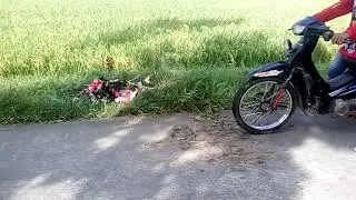 Balap liar Demak. Moksin kecil vs kukoh ahay(Supra vs viz R win supra)