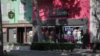 Downtown Fullerton with Canon T2i 550D | Fullerton Shops Restaurants Entertainment