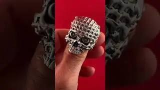 This Skull Ring Has a Secret You Won&rsquo;t Believe!#skulls