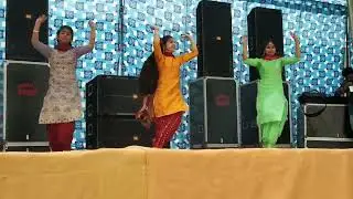 Girls Bhangra on School #viralvideo #girls #girlsbhangra