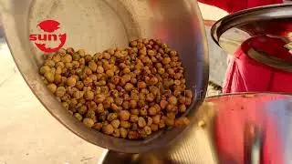 Hazelnut butter grinding machine