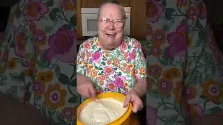 My Easy Cornbread 🌽🍞   Ingredients: &bull; 1 2/3 Cups Martha White Self-