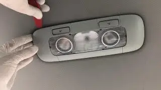 How to remove rear dome light on VW Golf Mk5, Jetta, Rabbit in 3 steps