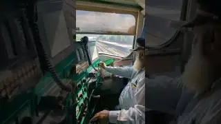 Pakistan LOCOMOTIVE TRAIN driver #viralvideo #railwaycontent #railway