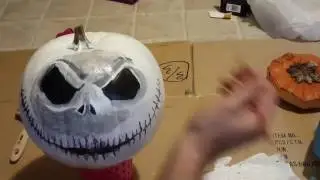 speed painting Jack Skeleton on Pumpkin
