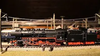 BR 50 Dampflokomotive mit Kabinentender - Nostalgieanlage M&auml;rklin H0 analog