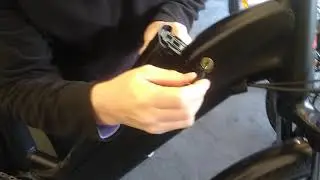 Woosh Rambla - don't slam your battery into the cradle!