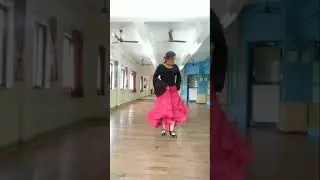 Flamenco footwork pattern on the Flamenco claps rhythm. 