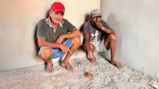 A Casa de seu José Honorato está pronta o reboco por dentro! Obra a todo vapor 
