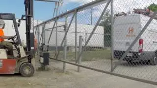 Cantilever Slide Gate Repair and Maintenance