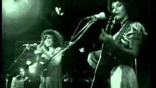 נורית גלרון ואסתר שמיר - הוי ארצי מולדתי