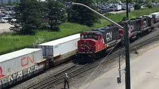 #Intermodal yard Brampton #GP38-2