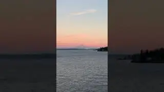 Mt. Raineier at sunset
