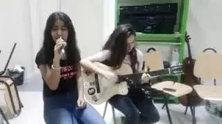 صوت روعة لأصالة العزعوزي   (موجوع قلبي )