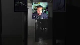 illojuan se asusta con un sillon