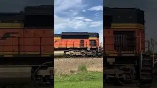 BNSF #8518 & #4037