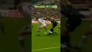 CR7 of Portugal 🇵🇹🥵 skill vs R9 of Brazil 🇧🇷skill ||who is best ||#skill #cr7 #ronalda#soccer #short