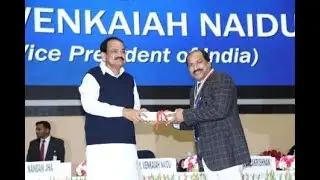 Dr SK Singh being felicitated with 