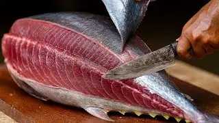 Amazing Giant tuna skinning technique at sorong traditional market 🔪 incredible fish cutting skills